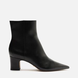 BRAND NEW | Arezzo Bota Salto Medio Booties